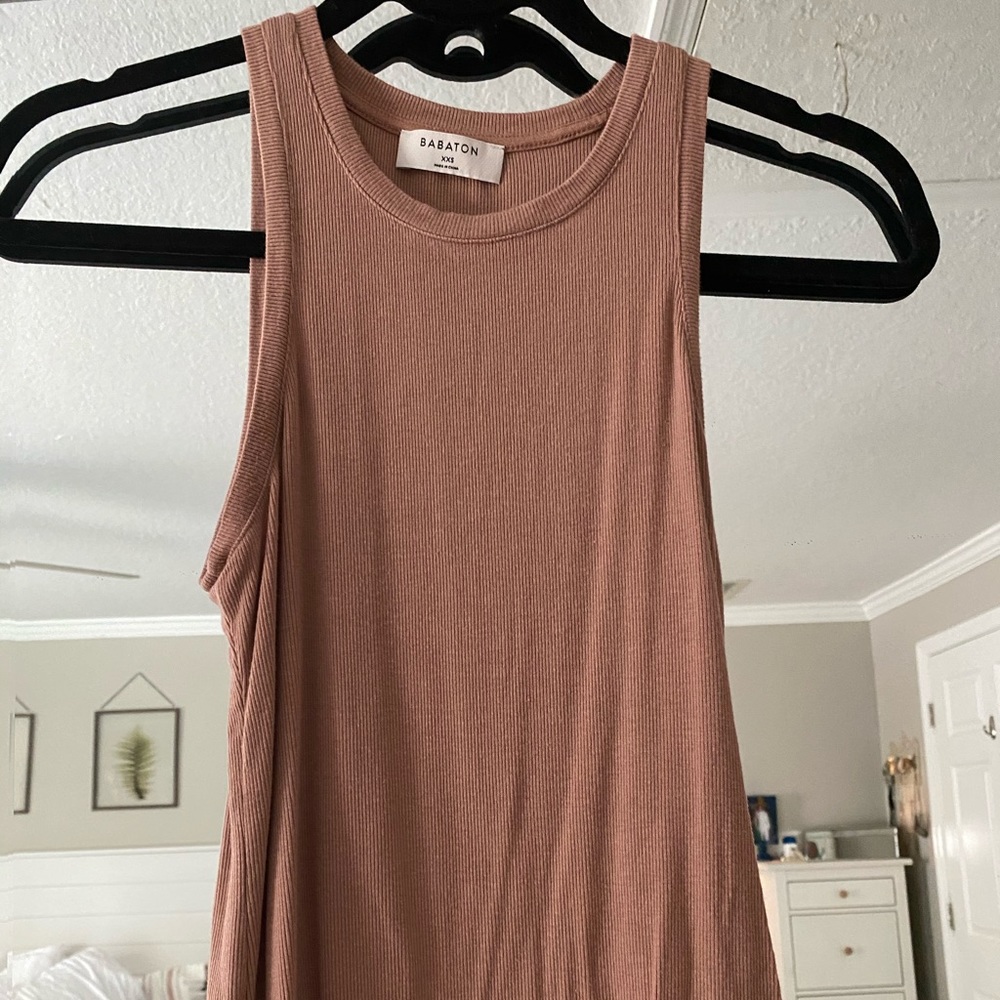 Artizia Babaton Tank XXS taupe / blush color